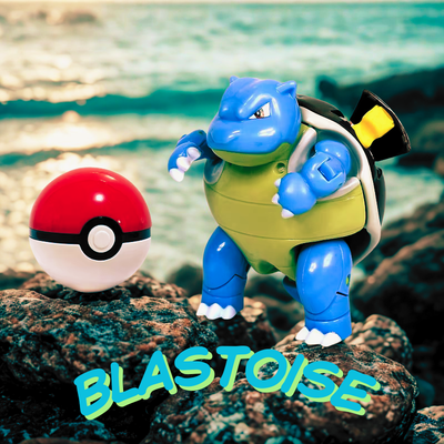 Statuetta Pokémon – Blastoise con Poké Ball