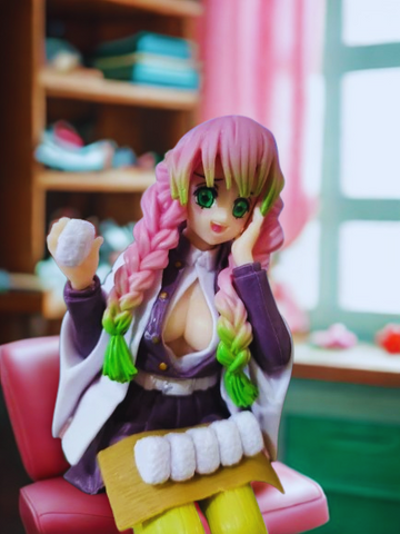 Statuetta Mitsuri Kanroji – Demon Slayer